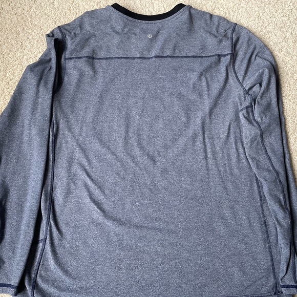 LULULEMON MENS LONG SLEEVE ATHLETIC PULLOVER TOP - Picture 3 of 4
